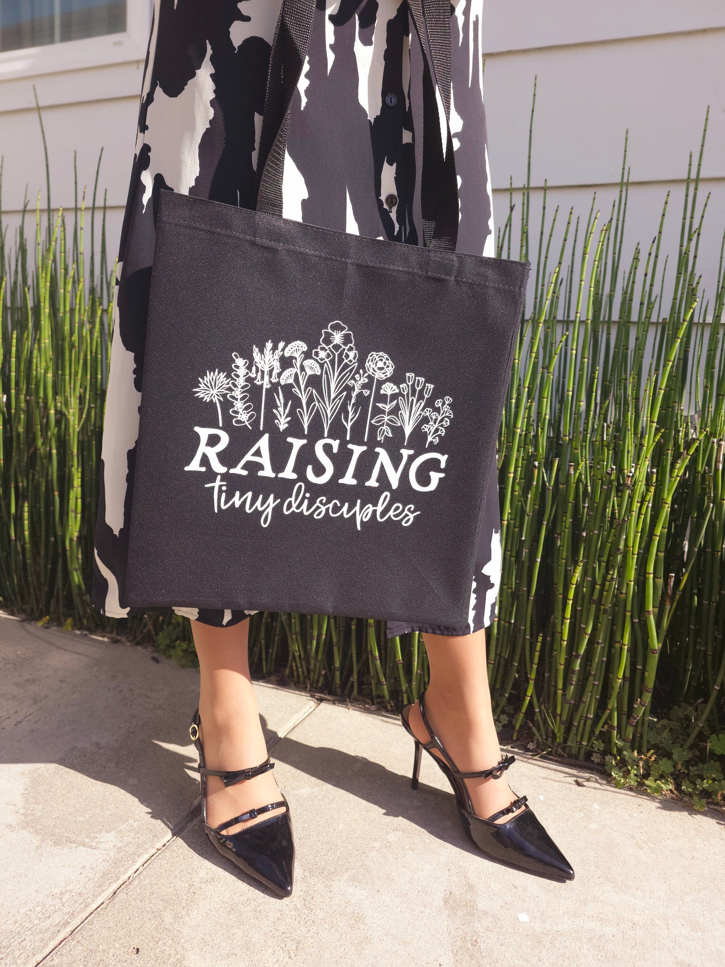 RAISING DISCIPLES - Tote Bag
