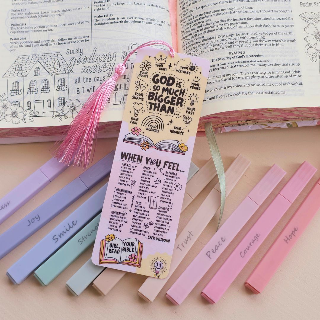 So much Bigger Bookmark - Pink