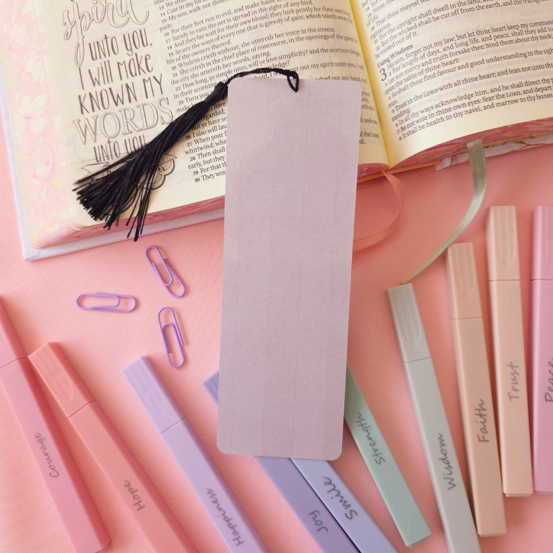 Libros de la Biblia Bookmark - Black