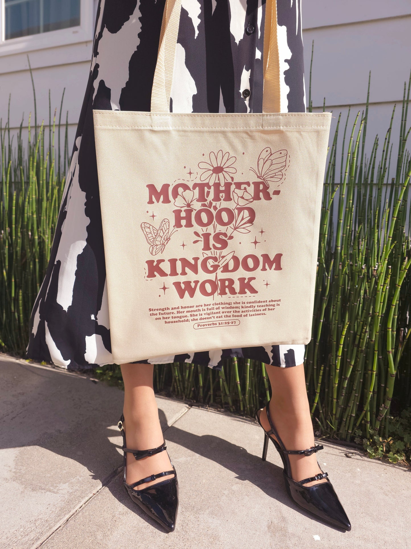 MOTHERHOOD KINGDOM- Tote Bag