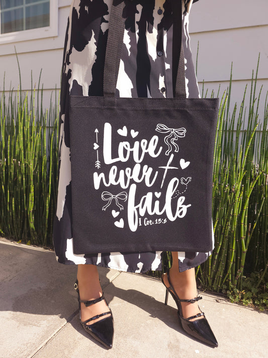 LOVE NEVER FAILS - Tote Bag