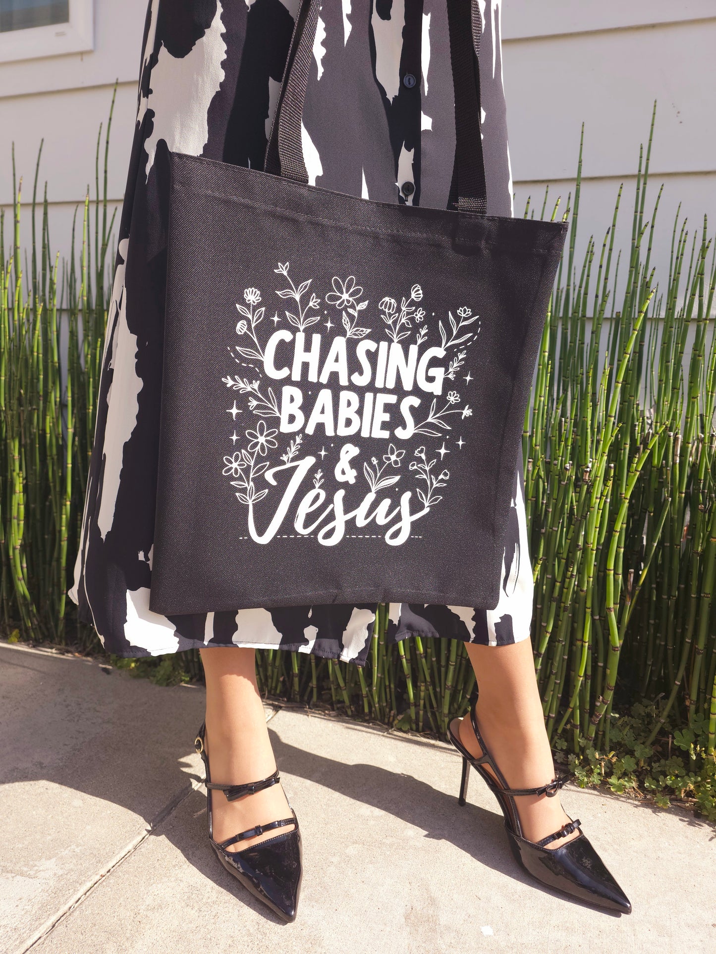 CHASING BABIES - Tote Bag