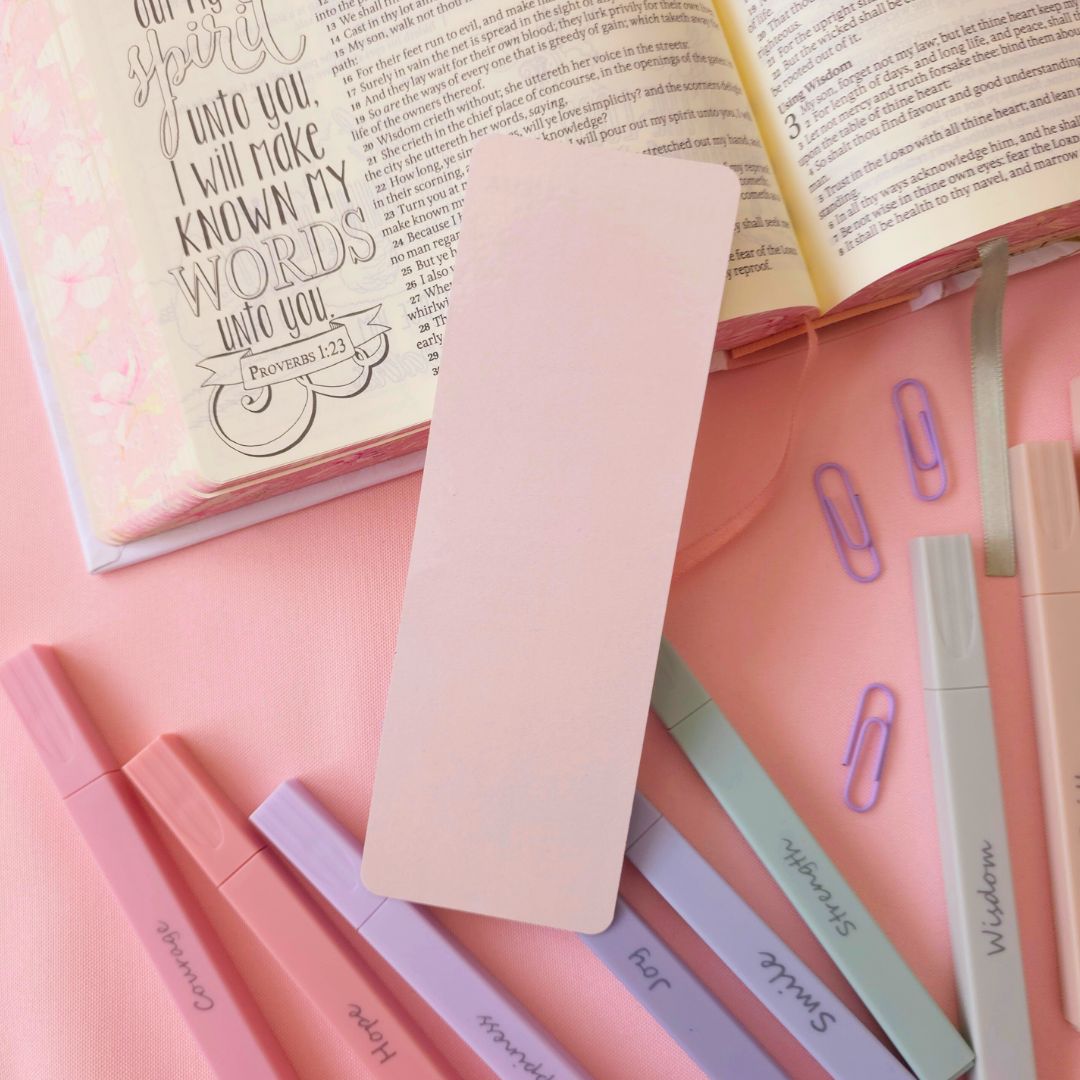 Libros de la Biblia Bookmark - Brown