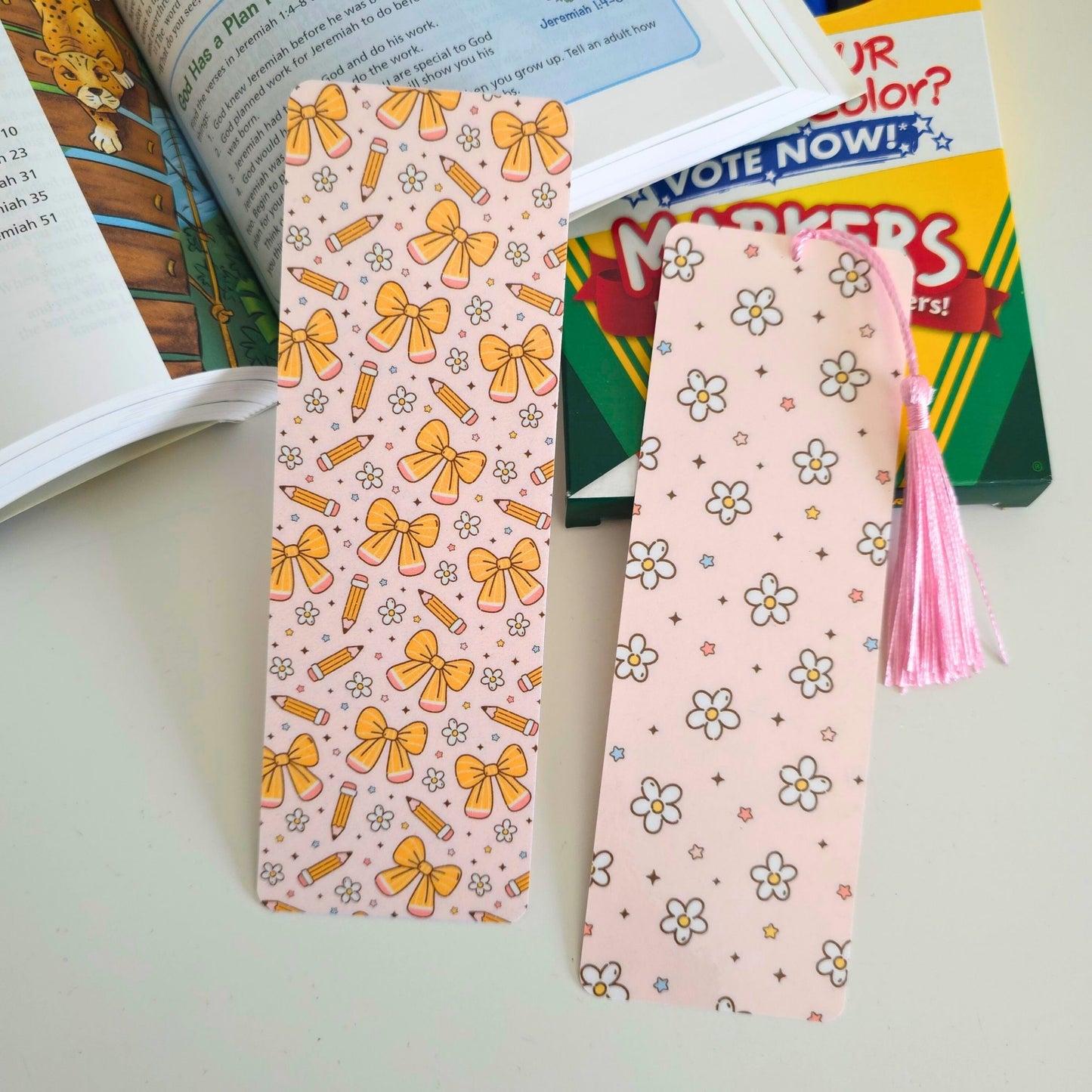 School Bookmark - Pink Bow