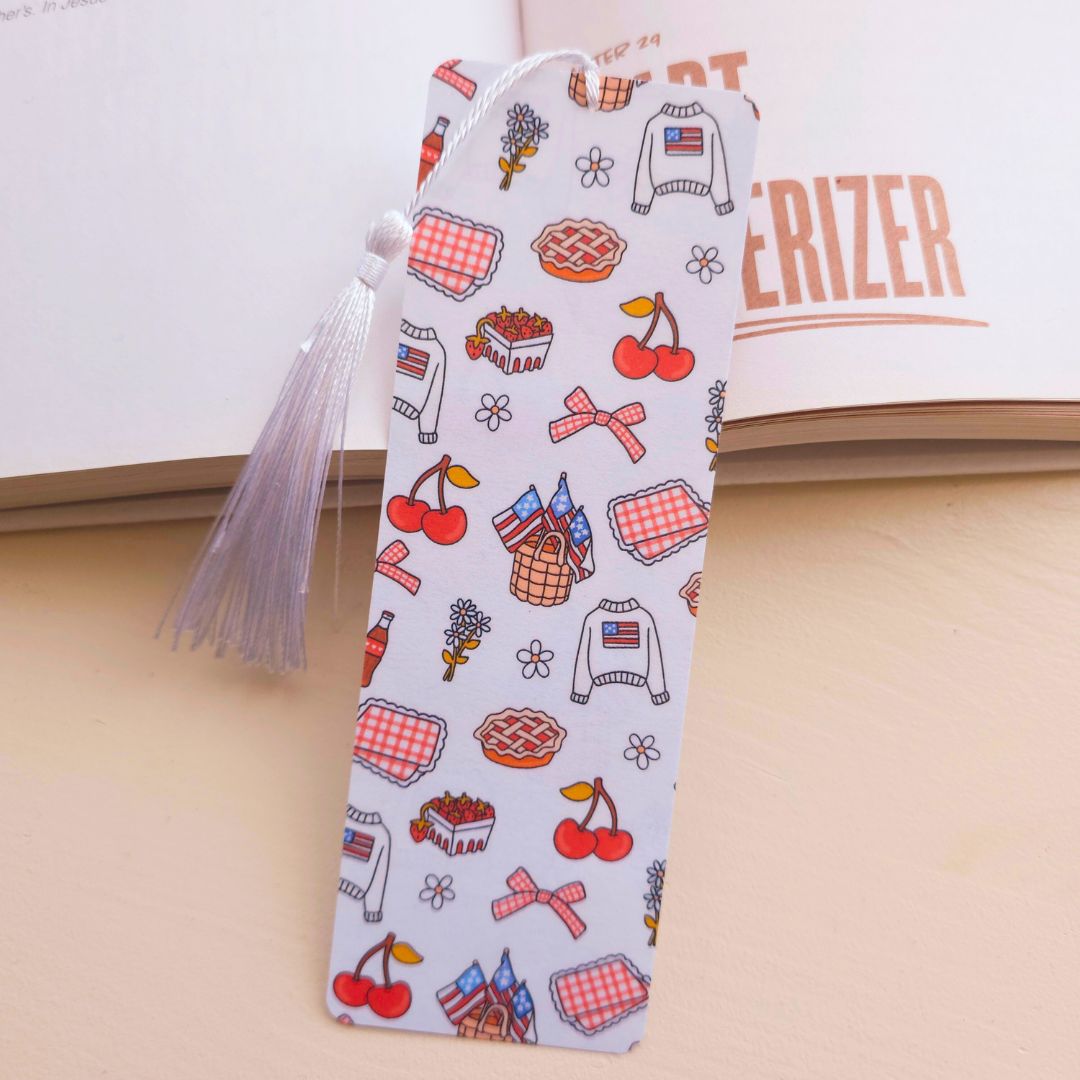 Vintage America Bookmark - White